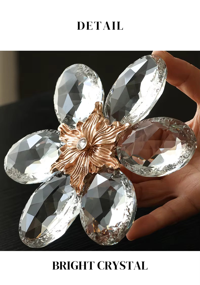 Calista Sconce